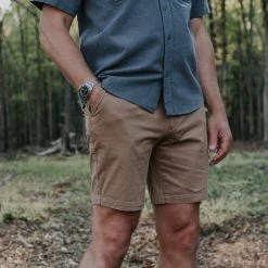 Buffalo Jackson Trading Co. Apparel Lobo Explorer Shorts | Khaki