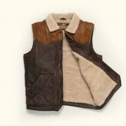 Buffalo Jackson Trading Co. Leather Jackets Jackson Leather Sherpa Vest | Tan & Brown 16 Buffalo Jackson Trading Co. Leather Jackets Jackson Leather Sherpa Vest | Tan & Brown