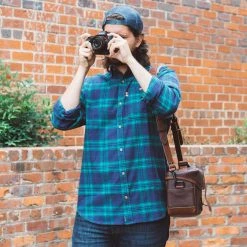 Buffalo Jackson Trading Co. Dakota Leather Camera Bag | Dark Hazelnut W/ Chestnut Brown