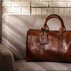 Buffalo Jackson Trading Co. Jefferson Leather Duffle | Elderwood Leather Duffle Bags