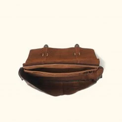 Buffalo Jackson Trading Co. Walker Leather Messenger Bag | Vintage Oak Leather Messenger Bags