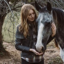 Buffalo Jackson Trading Co. Women's Oakley Fringe Leather Jacket | Grey